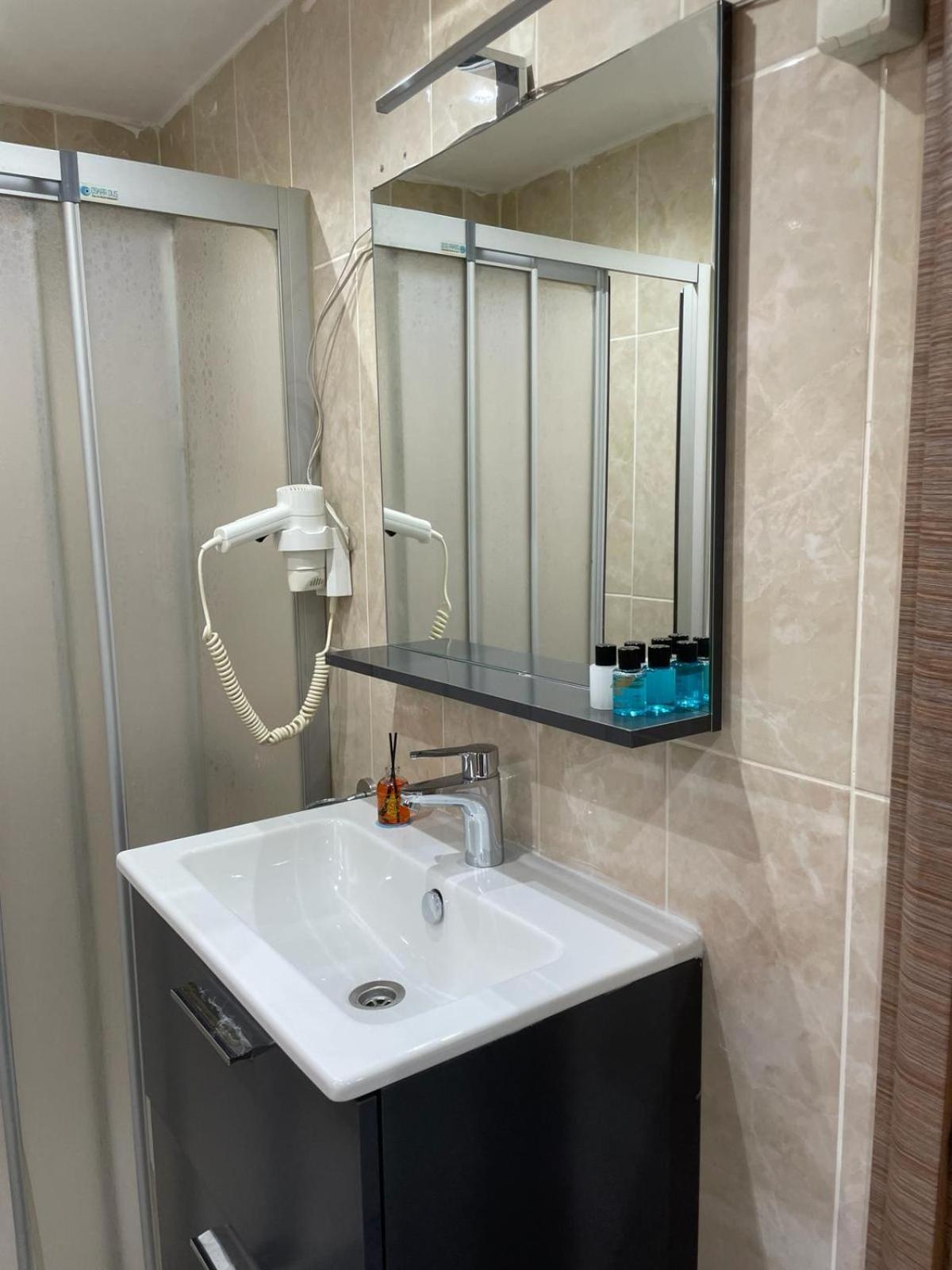 Luna Suites Taksim Istambul Extérieur photo